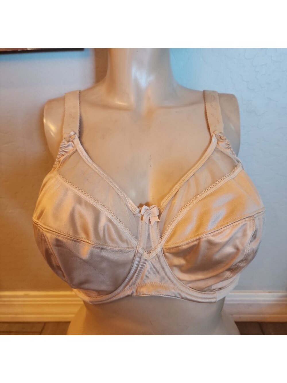 Goddess Bra 40G Nude Underwire Unlined